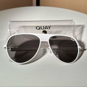 QUAY X KYLIE Iconic Aviator White Sunglasses
